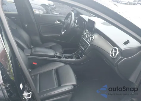 2020 Mercedes-Benz Gla 250 z USA, uszkodzony, nr VIN WDCTG4EB2LU021787